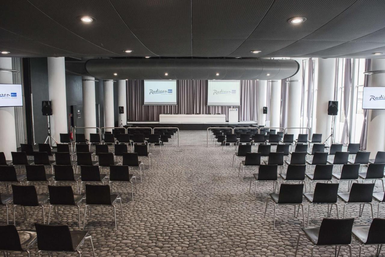 Radisson Blu Es. Hotel, Roma Eksteriør bilde The auditorium